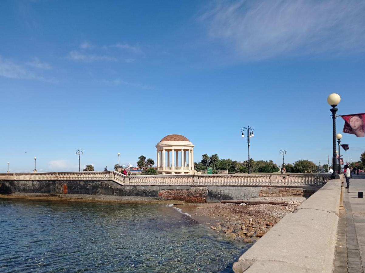 Appartamento Con Incantevole Vista Mare Livorno Exterior foto